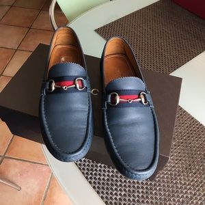Gucci men loafers, Size 10.5 excellent condition